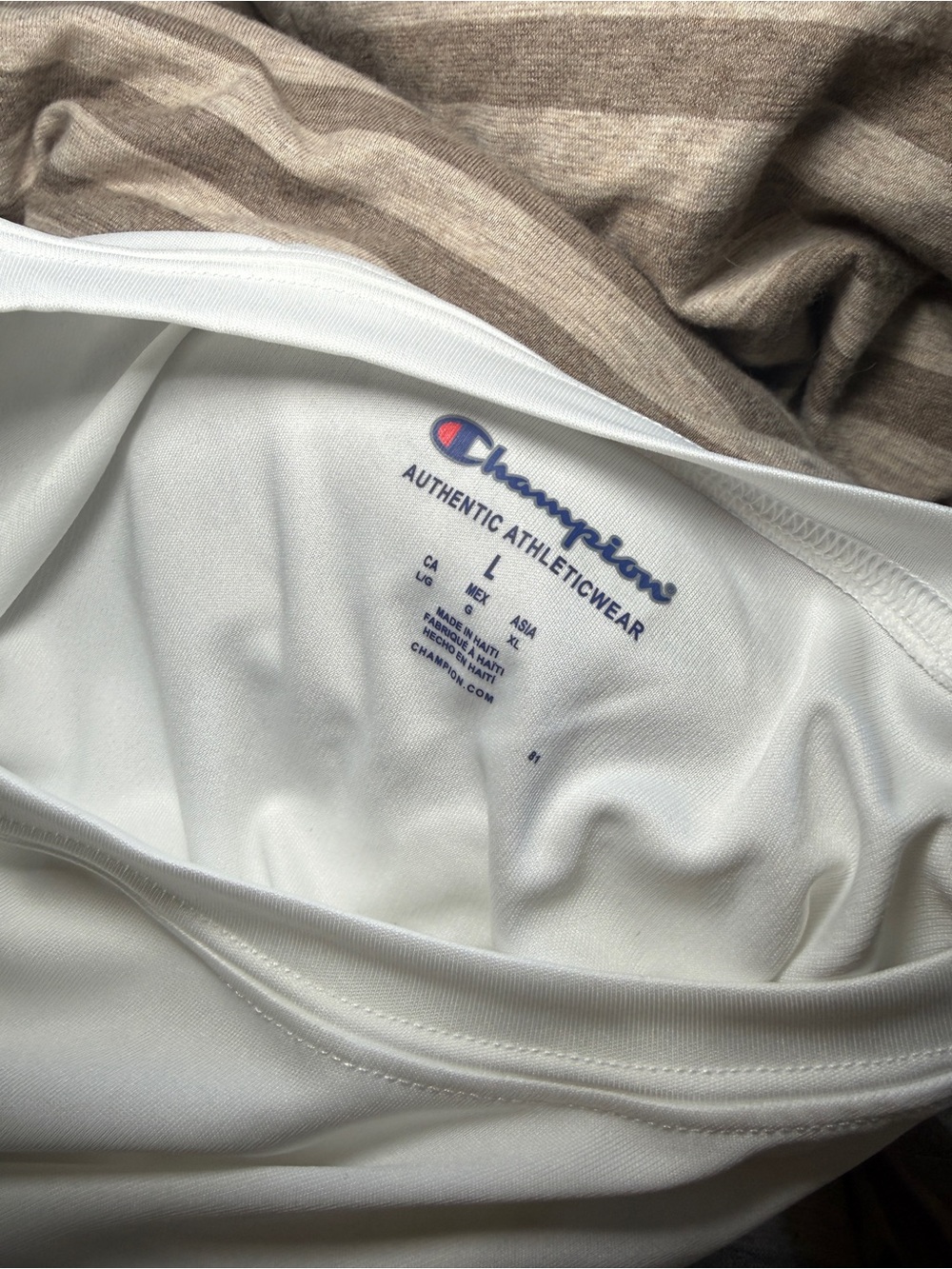 Champion Men’s White Performance Athletic T-Shirt NWT Size L - Picture 4 of 4